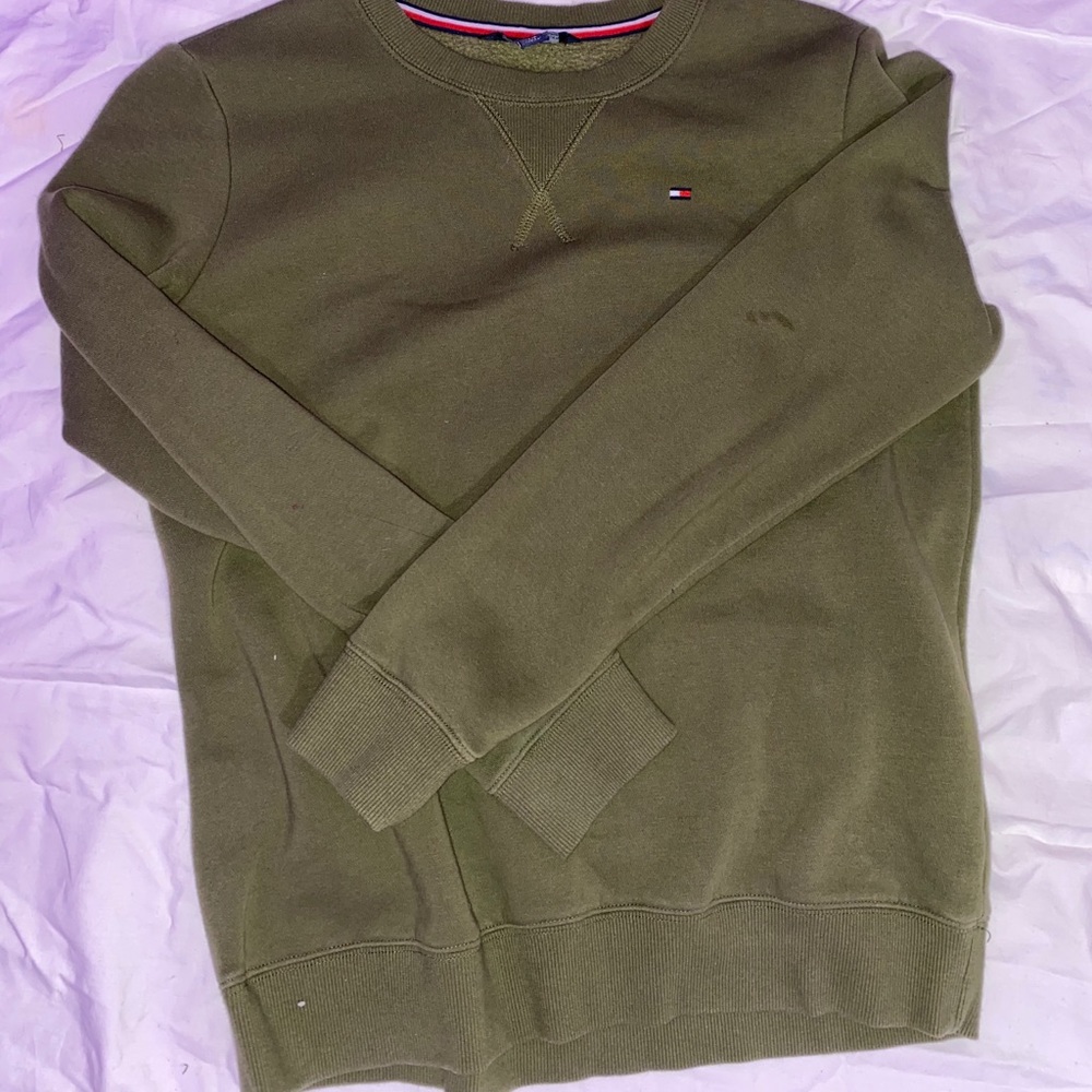 Tommy Hilfiger small sweater